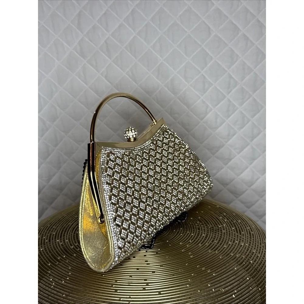New with Tags Women’s Evening Bag Gala Gold Rhinestone Clutch Detachable‎ Strap